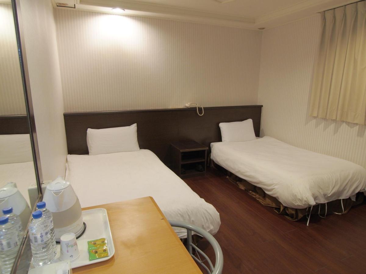 Yi Pin Yuan Hotel Tainan Buitenkant foto