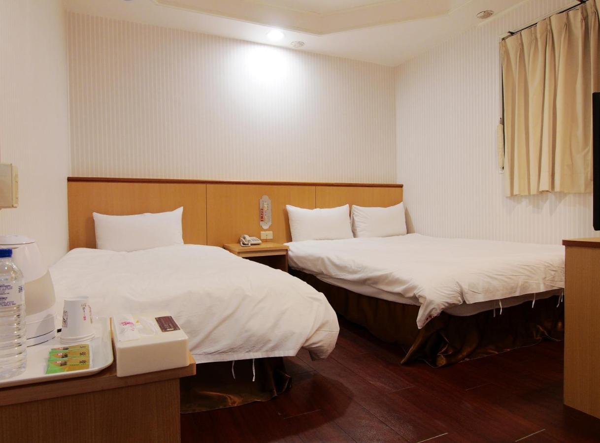 Yi Pin Yuan Hotel Tainan Buitenkant foto