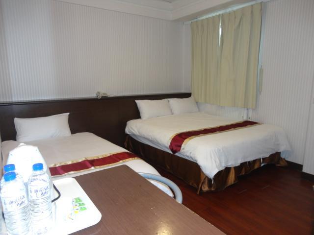 Yi Pin Yuan Hotel Tainan Buitenkant foto