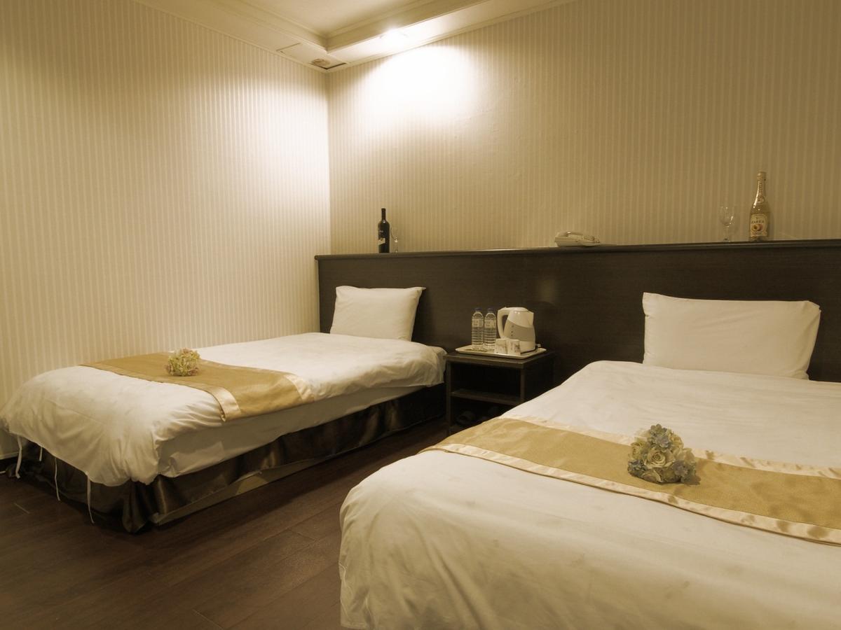 Yi Pin Yuan Hotel Tainan Buitenkant foto