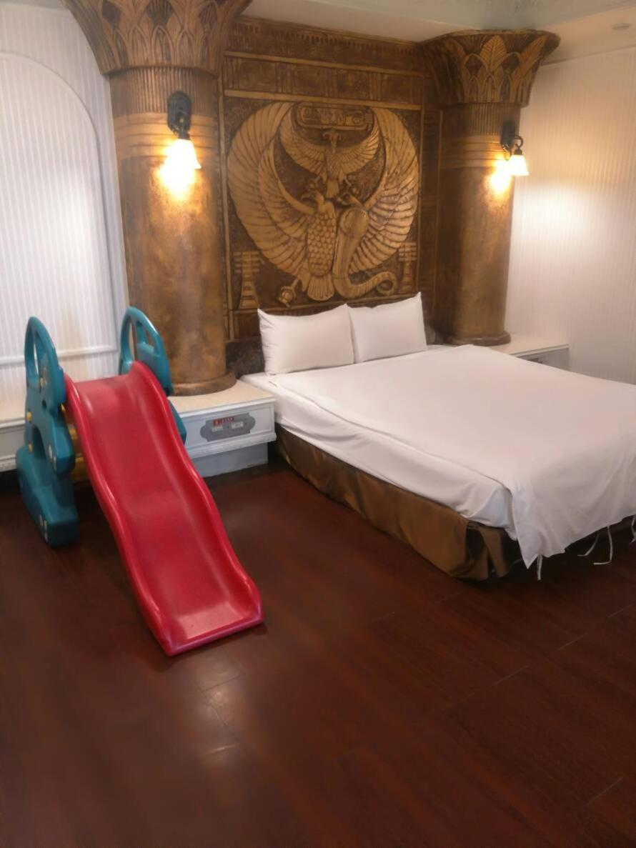 Yi Pin Yuan Hotel Tainan Buitenkant foto